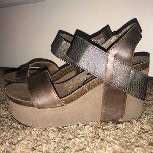 OTBT wedge sandals
